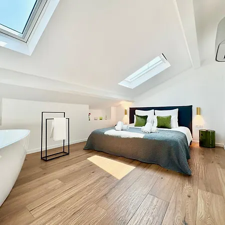 Appartement Duplex En Plein Coeur De Cannes, 5 Min Walk To Croisette And Palais
